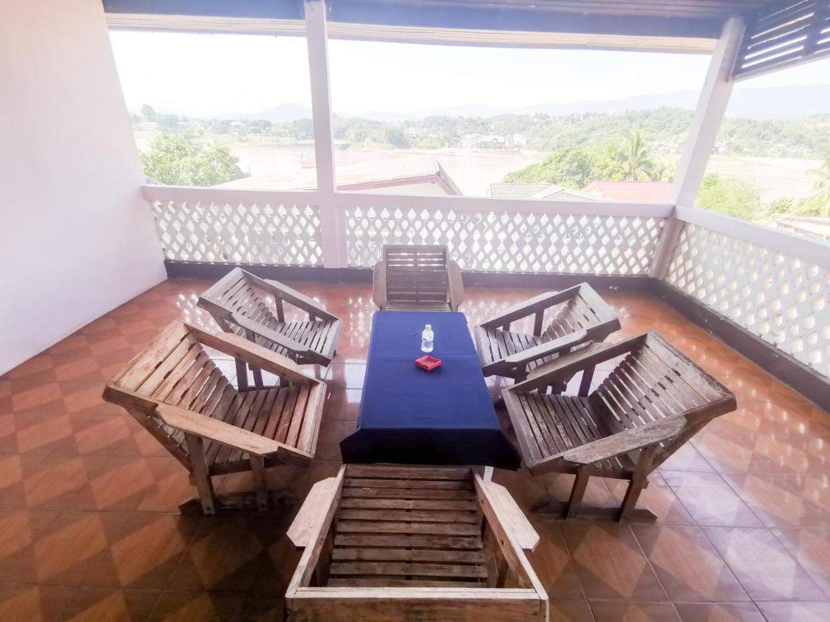 Manilath Guesthouse Ban Houayxay Exterior photo
