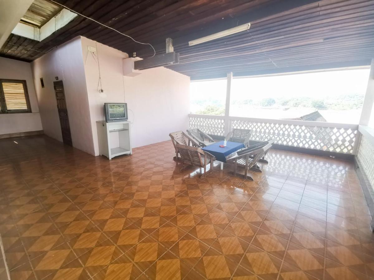 Manilath Guesthouse Ban Houayxay Exterior photo