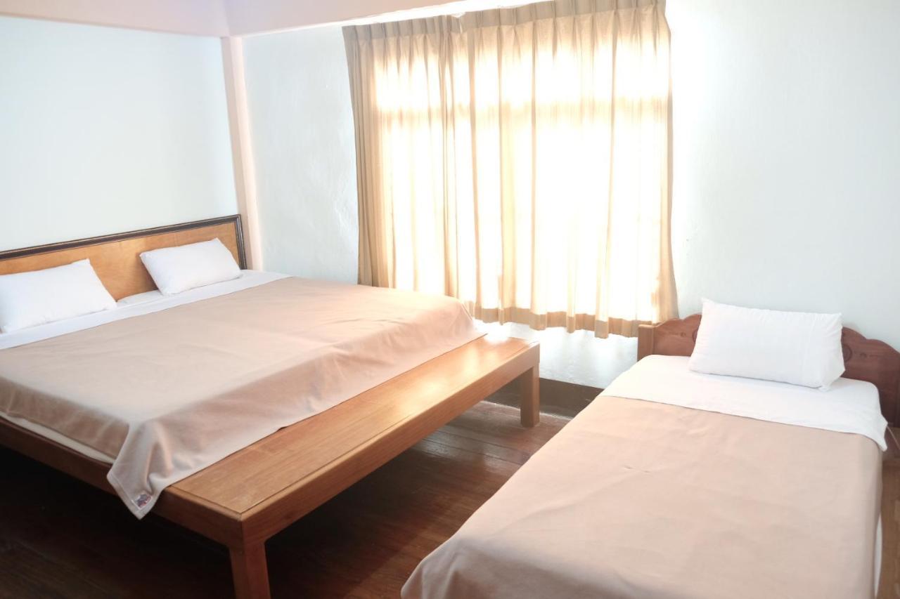 Manilath Guesthouse Ban Houayxay Room photo